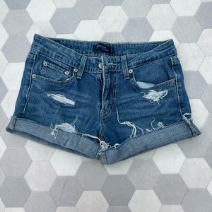 Levi’s 518 Shorts